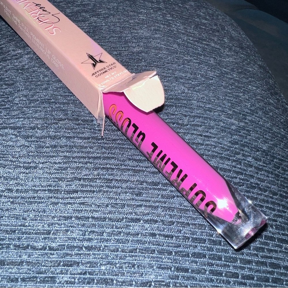 NIP Jeffree Star Supreme Gloss Queen Supreme